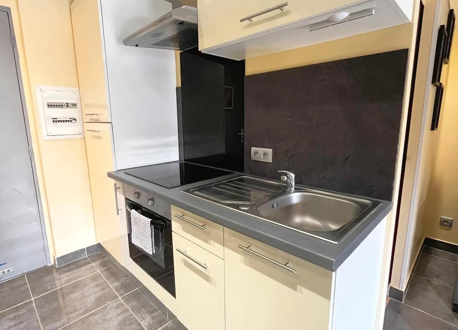 Apartment Studio Jade A 100M De La Plage Hyeres